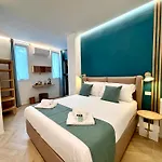 Reno 4*