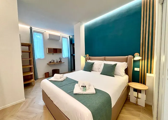 Reno 4*