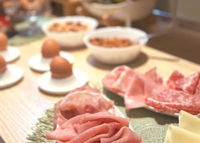 Reno Гостевой дом Болонья